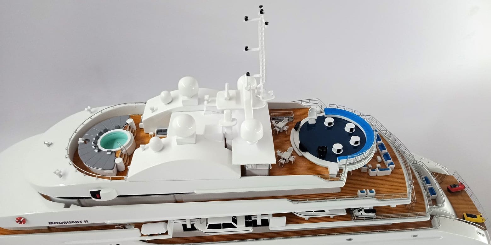 Moonlight II Yacht Model Top